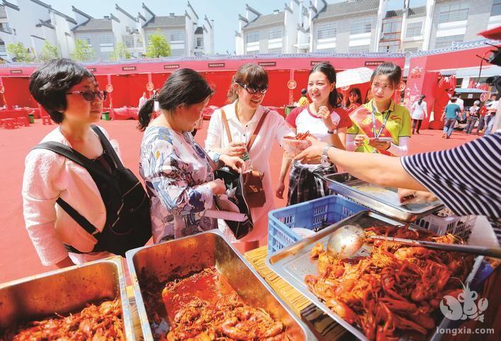 湖南省长沙市：来长沙县“邂逅”花和虾的夏天