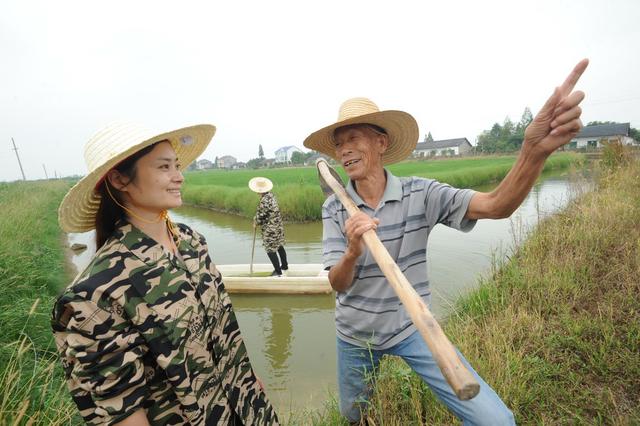 小龙虾产业带头人 从虾塘到虾稻共养 80后巾帼创业带动地方振兴