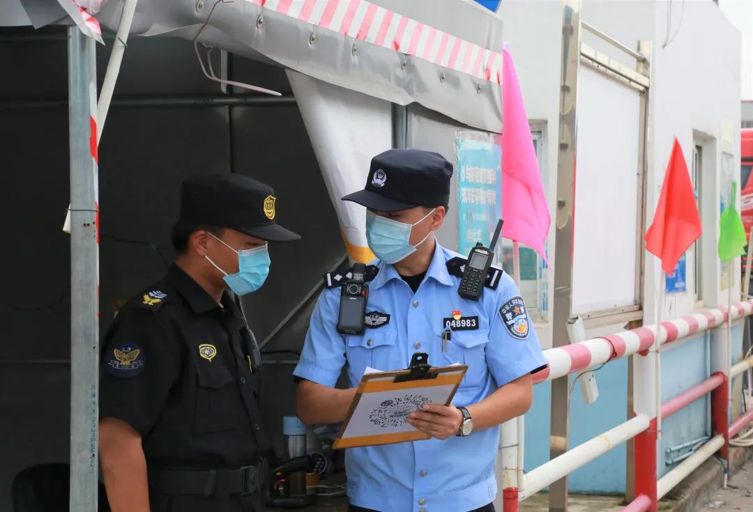 全上海8成淡水鱼，都来自嘉定这位“鱼警官”管理的批发市场